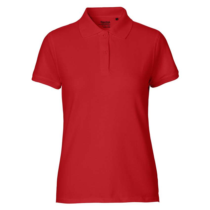 Rotes Damen-Poloshirt mit kurzem Arm und Knopfleiste vor weißem Hintergrund