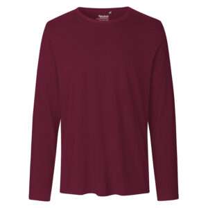 Bordeauxfarbenes Langarmshirt mit Rundhalsausschnitt, frontal auf weißem Hintergrund