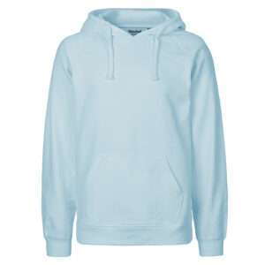 Hellblauer Kapuzenpullover mit Kängurutasche und Kordeln, frontal freigestellt