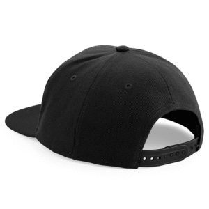 Schwarze Snapback-Cap mit flachem Schirm und verstellbarem Kunststoffverschluss
